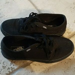 Black vans